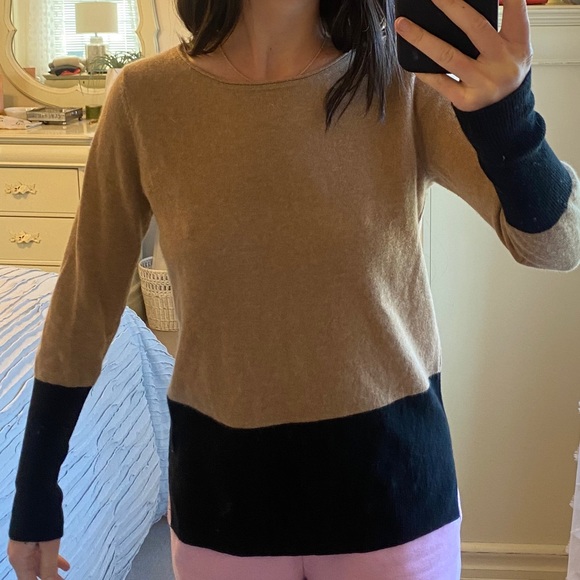 Club Monaco Cashmere Two Tone Sweater - Picture 4 of 4